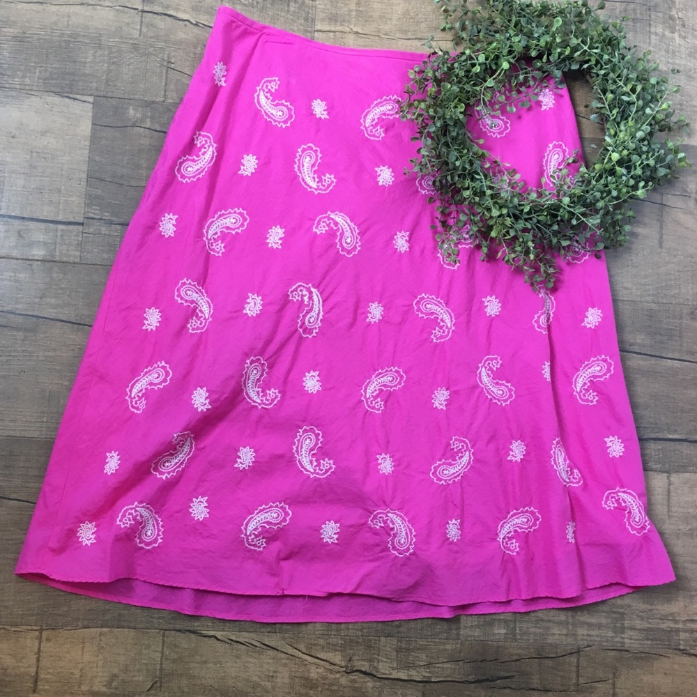 Vibrant pink paisley skirt